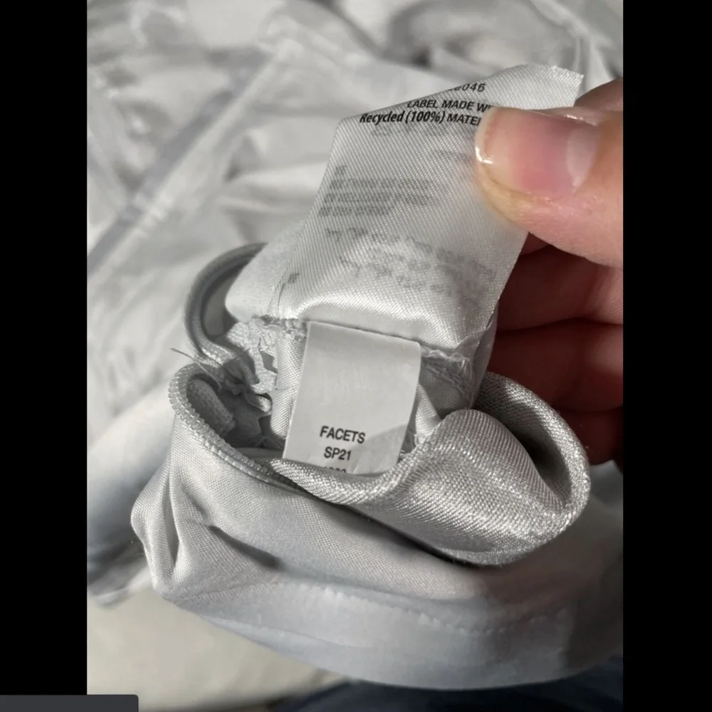 NEW [ Full/ Queen ] Duvet Cover for Hudson Park Facets‎
